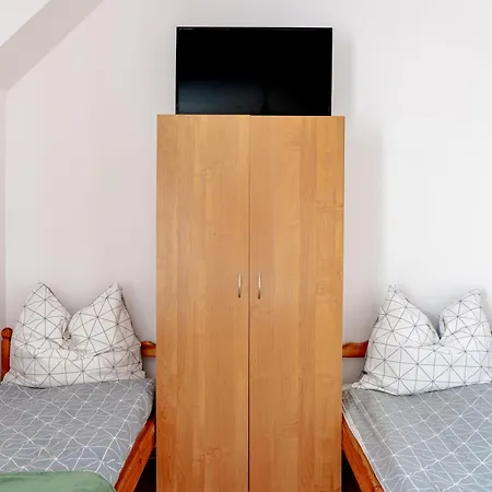 I Marek - Niedaleko Plazy 3* Ostrowo (Puck)