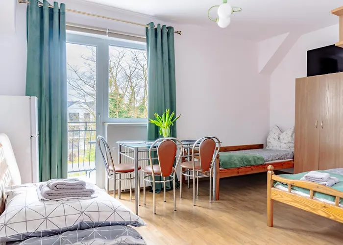 Konukevi I Marek - Niedaleko Plazy Ostrowo (Puck)