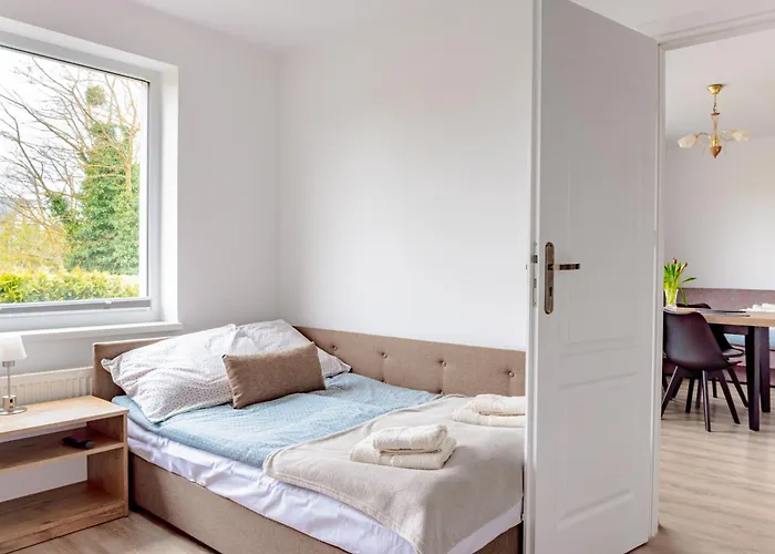 I Marek - Niedaleko Plazy 3* Ostrowo (Puck)