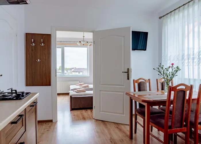 I Marek - Niedaleko Plazy Ostrowo (Puck)